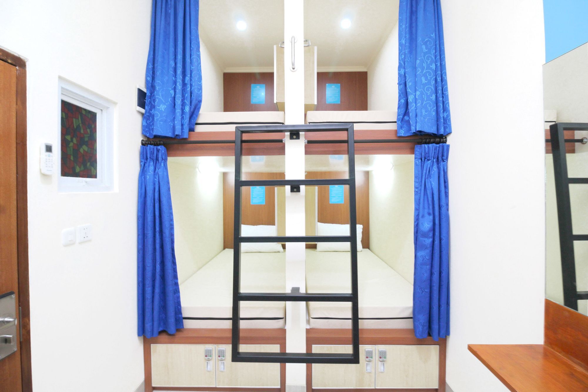 Sky Inn Glodok 1 Джакарта Екстер'єр фото